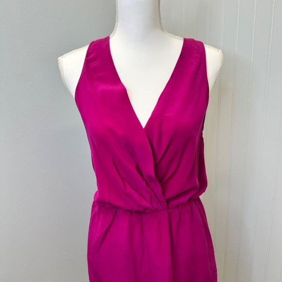 Rory Beca V-neck 100% Silk fushcia dress size Medium - Picture 4 of 9